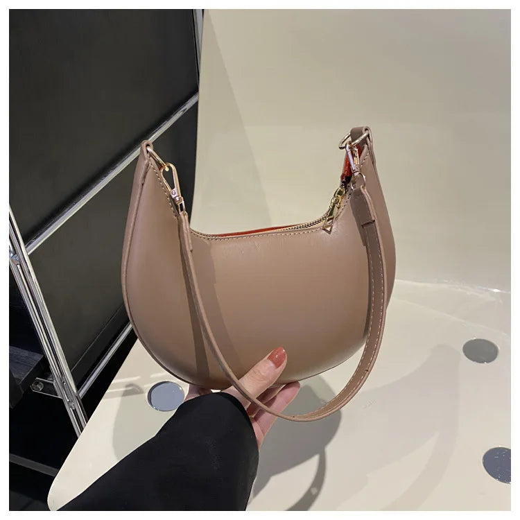 Women Moon Shoulder Bag Luxury Crescent Handbag Fashion Underarm Purse