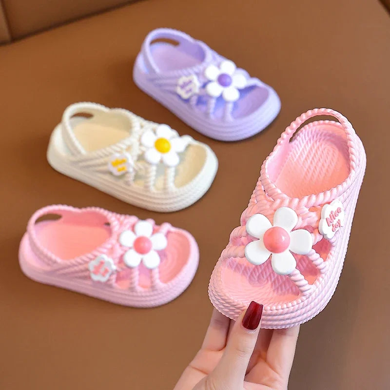 Kids Summer Slippers Soft Sole Anti Slip Beach Sandals for Boys Girls