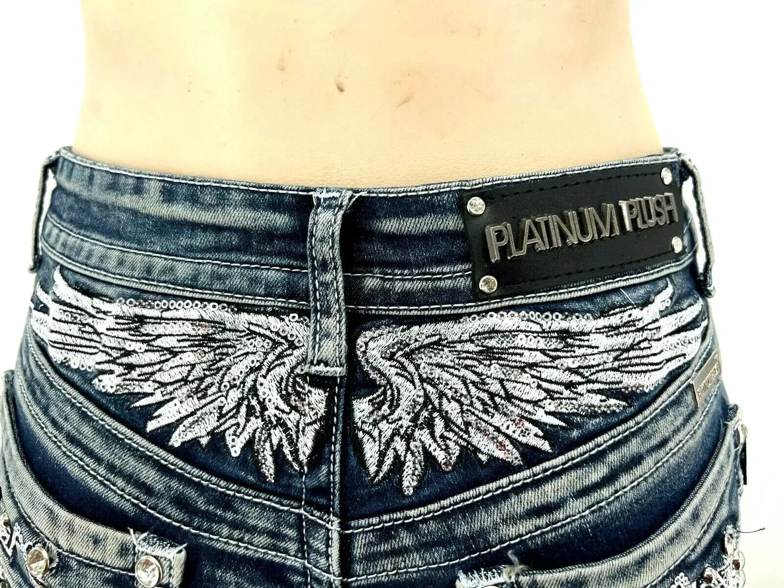 Women Y2K Low Waist Denim Shorts Wing Rivet Gothic Vintage Hot Girl Mini Shorts