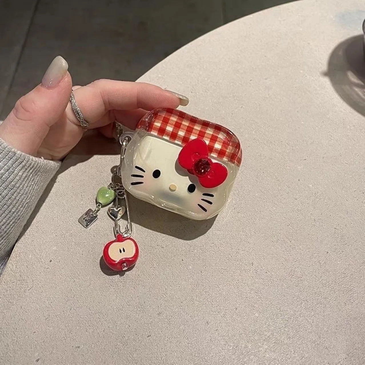 AirPods 1/2/3/4/Pro/Pro 2 Hello Kitty Cartoon Case Cute Protective Cover with Keychain