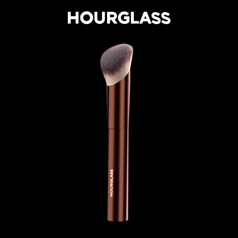 Angled Foundation Makeup Brush – Soft Dense Bristles for Flawless Blending