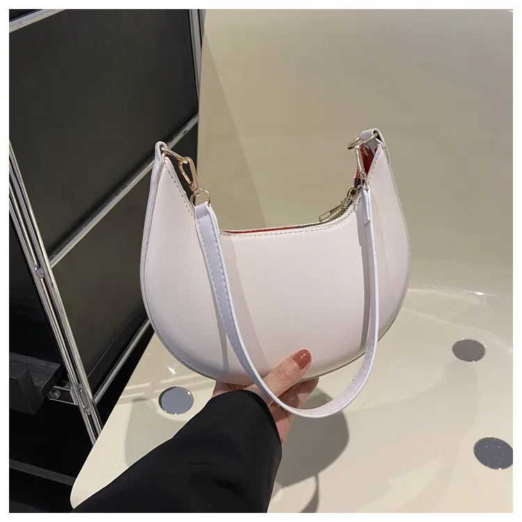 Women Moon Shoulder Bag Luxury Crescent Handbag Fashion Underarm Purse