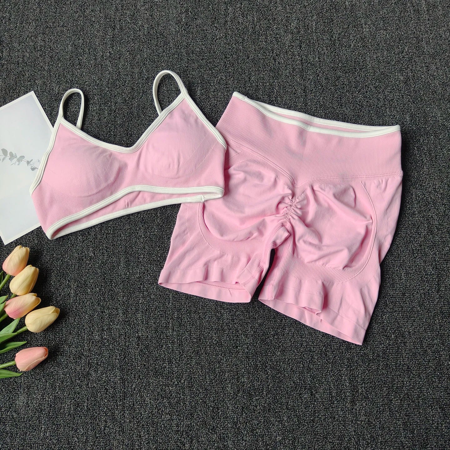 Peach Buttock Yoga Set Women Gym Seamless Suspender Bra High Waist Hip Lifting Shorts Fitness Set