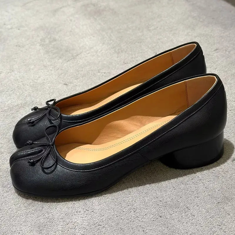 Women Tabi Split Toe Pumps Microfiber Leather Low Heel Pleated Loafers Casual Shoes Summer