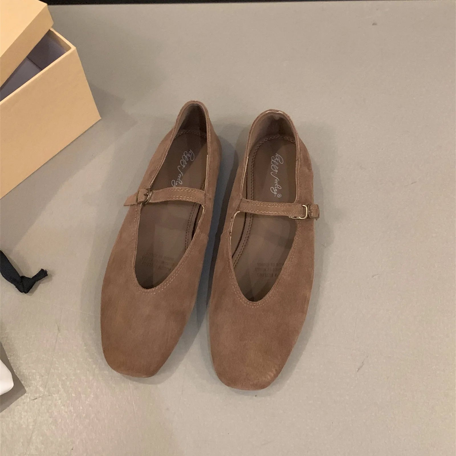 Women Soft Leather Ballet Flats Round Toe Slip On Casual Shoes