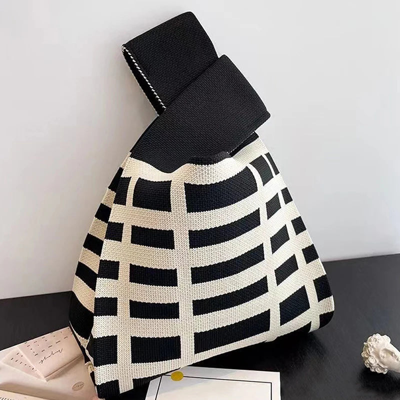 Handmade Knit Knot Handbag Style Mini Wrist Tote Bag for Women