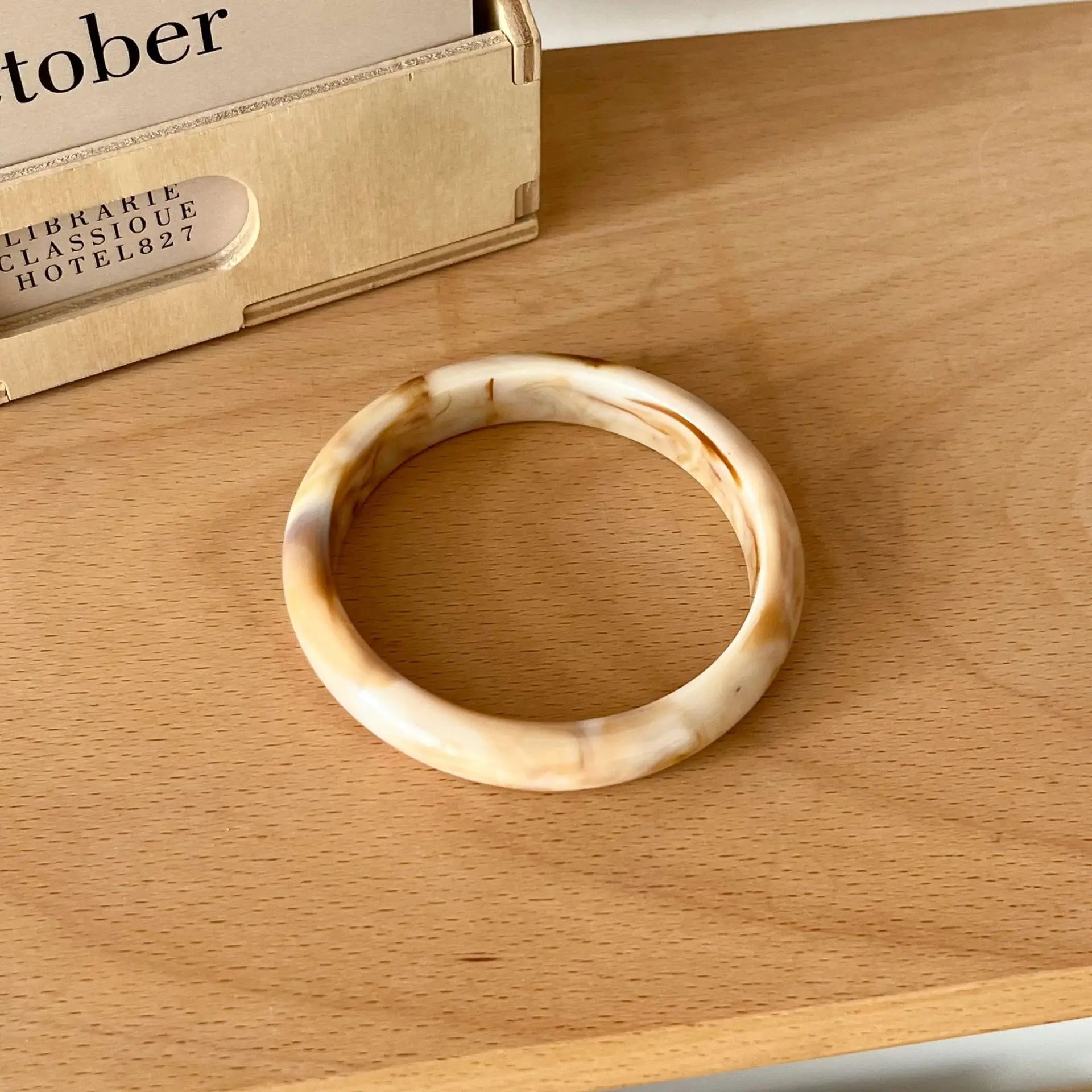 Resin Bracelet for Women Vintage Acrylic Korean Style Elegant Simple Jewelry