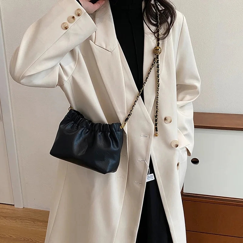 Women Chain Shoulder Bag Pleated Hobo Crossbody Tote Stylish Casual Purse