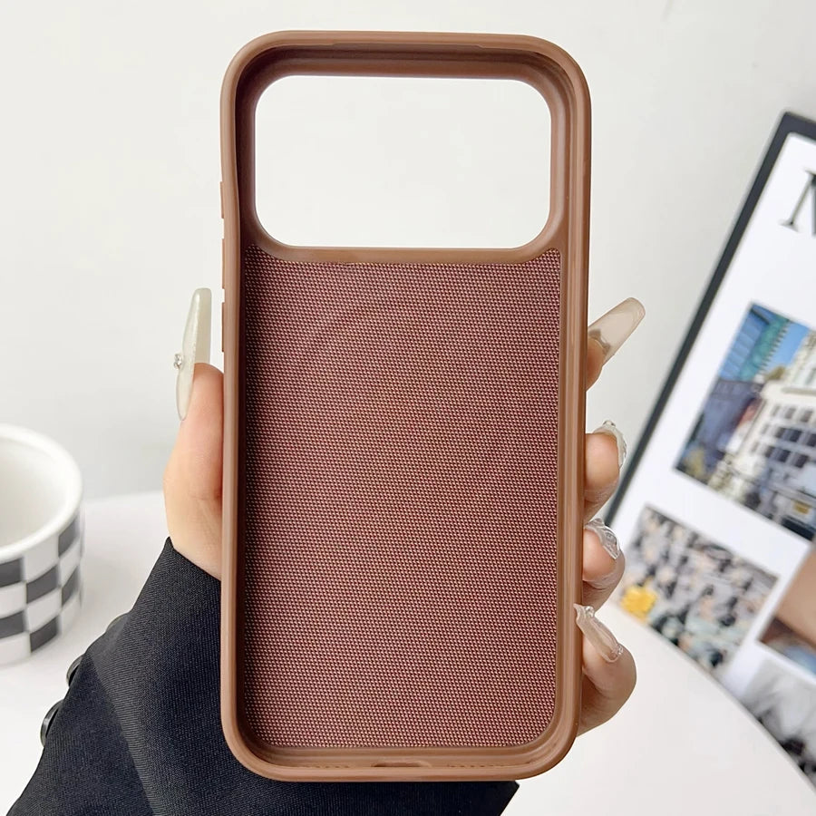 Woven Texture iPhone Case – MagSafe Compatible Protective Cover