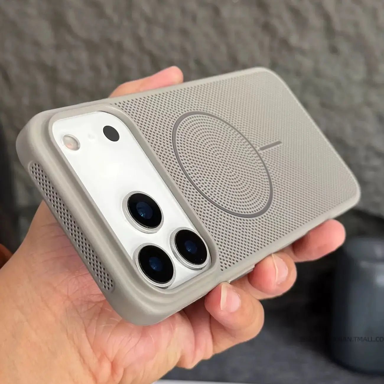 Cooling Hard Case Magnetic Heat Dissipation Breathable Cover iPhone Case