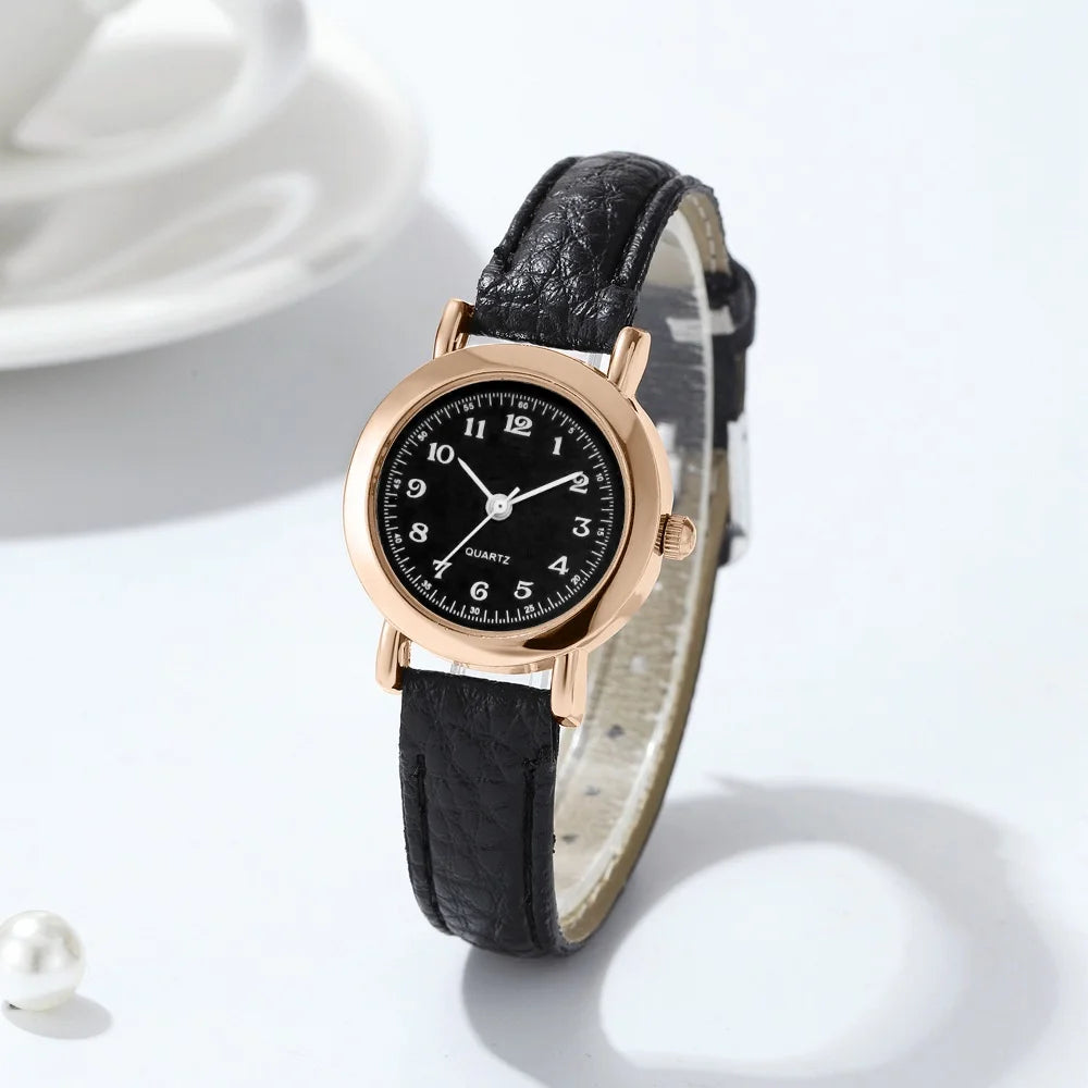 Women Quartz Leather Strap Fashion Wrist Watch