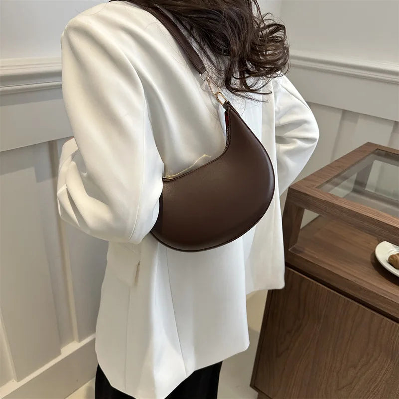 Women Moon Shoulder Bag Luxury Crescent Handbag Fashion Underarm Purse