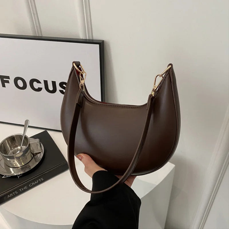 Women Moon Shoulder Bag Luxury Crescent Handbag Fashion Underarm Purse