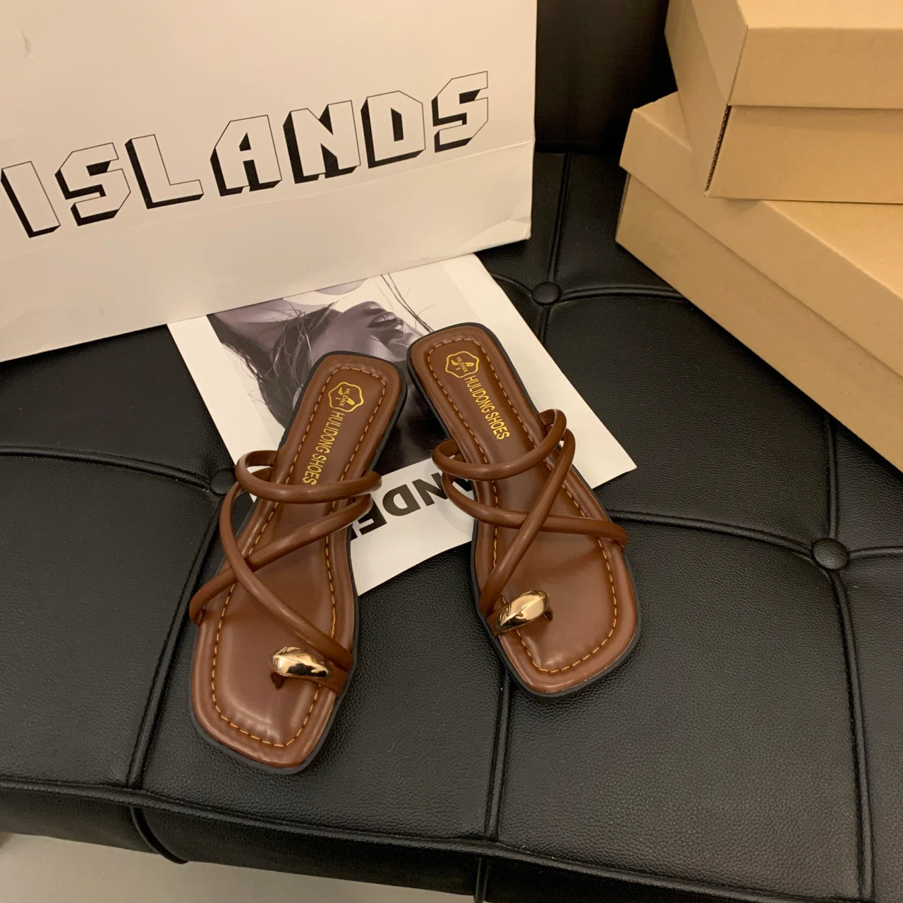 Women Cross Strap Slide Sandals Lightweight Toe Loop Summer Slippers
