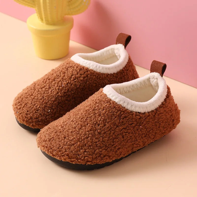 Kids Plush Slippers Warm Winter Indoor Shoes Soft Non-Slip Cozy Home Slippers for Boys and Girls