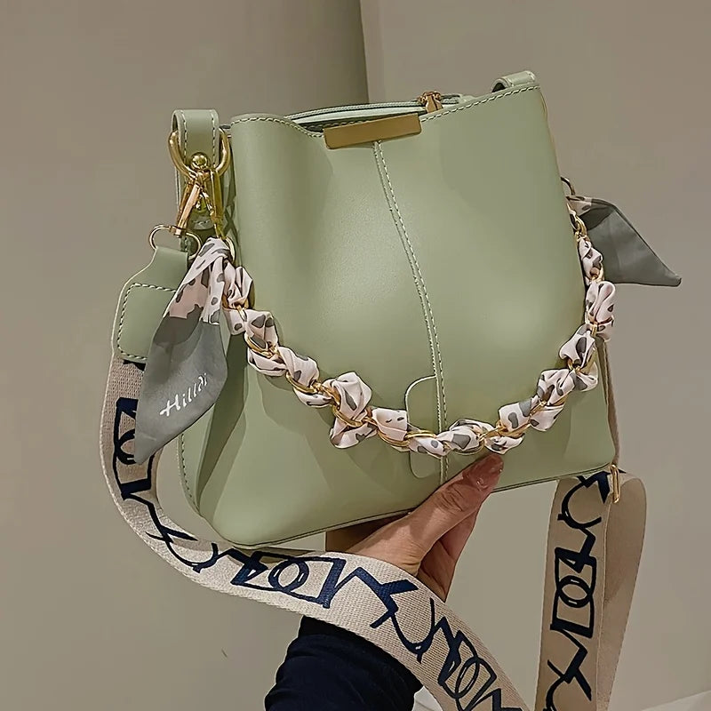 Women Bucket Shoulder Bag Large Capacity Chain Crossbody Daily Bag