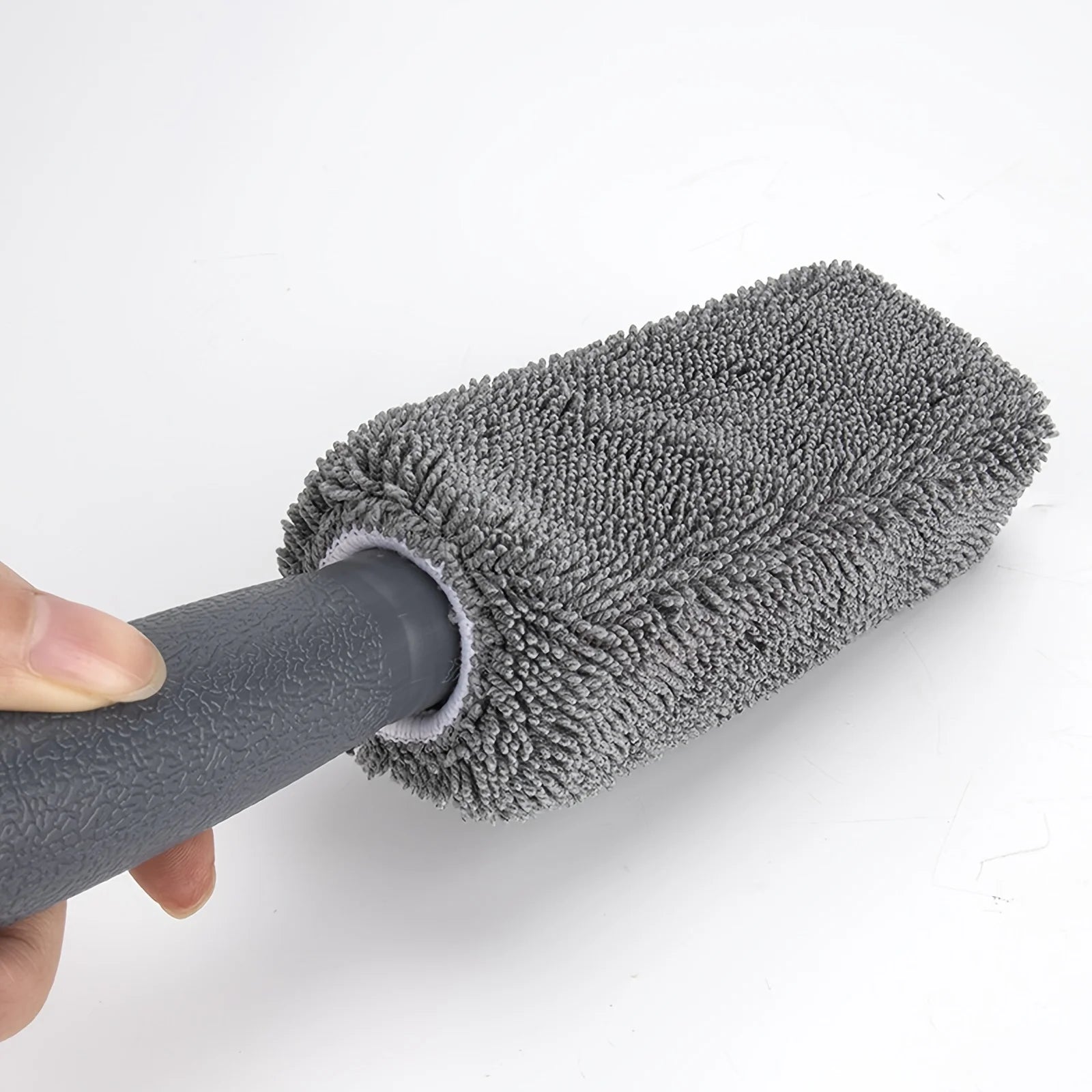 Microfiber Wheel Cleaning Brush – Soft Rim & Tire Cleaner for Deep Car Detailing