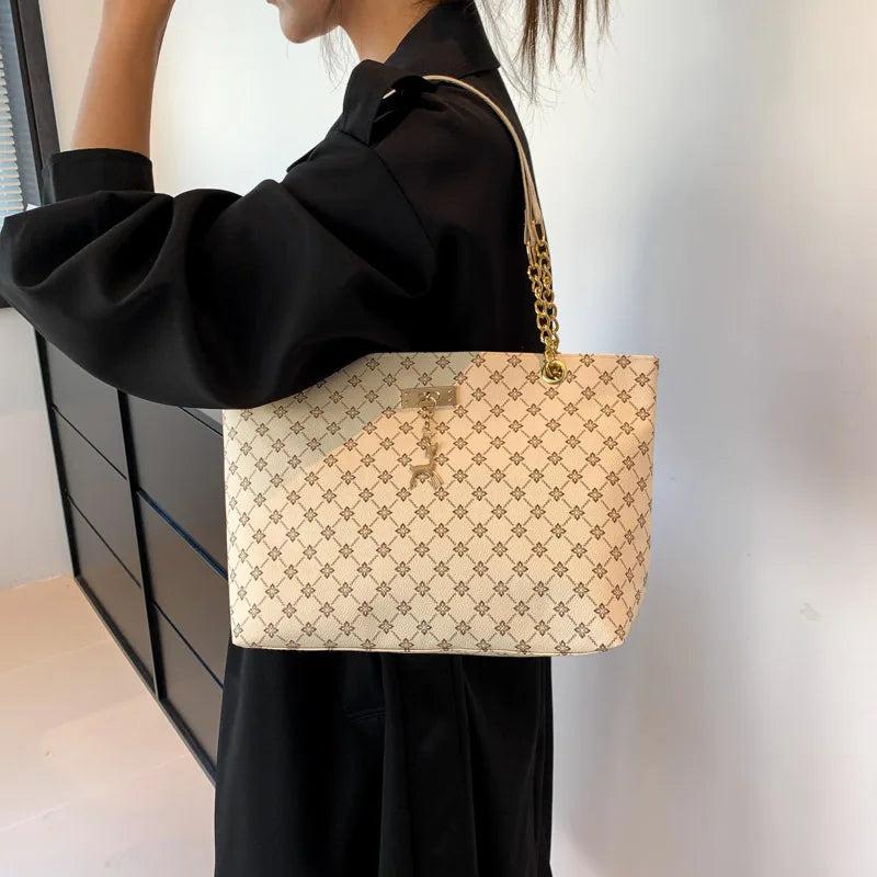 Soft Leather Women Tote Bag Large Capacity Shoulder Bag with Hanging Accessories