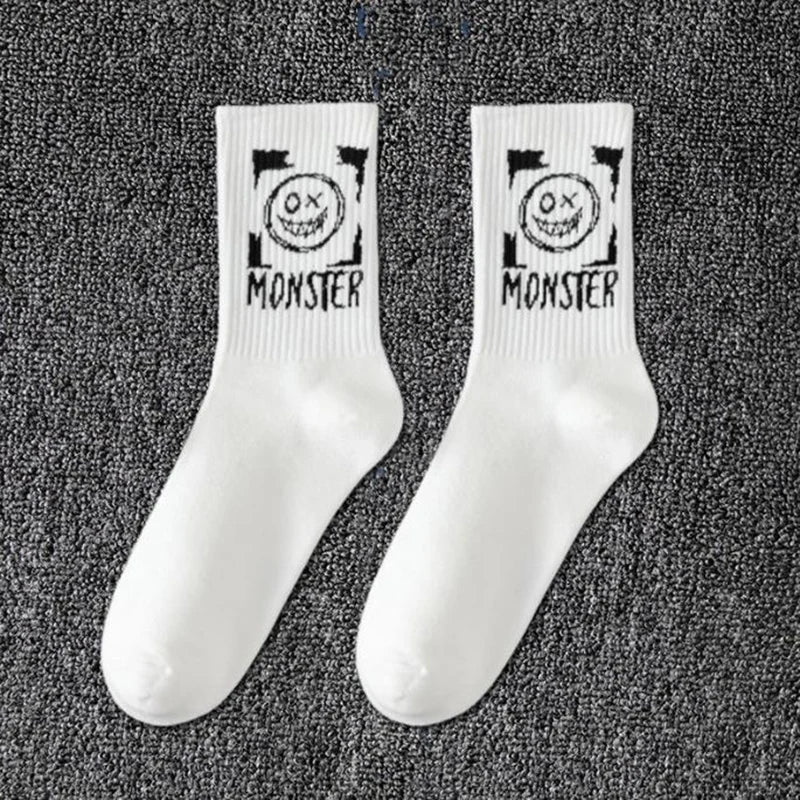 Cotton Harajuku Graffiti Long Socks Black White Anime Hip Hop Funny Fashion Socks 10 Pairs