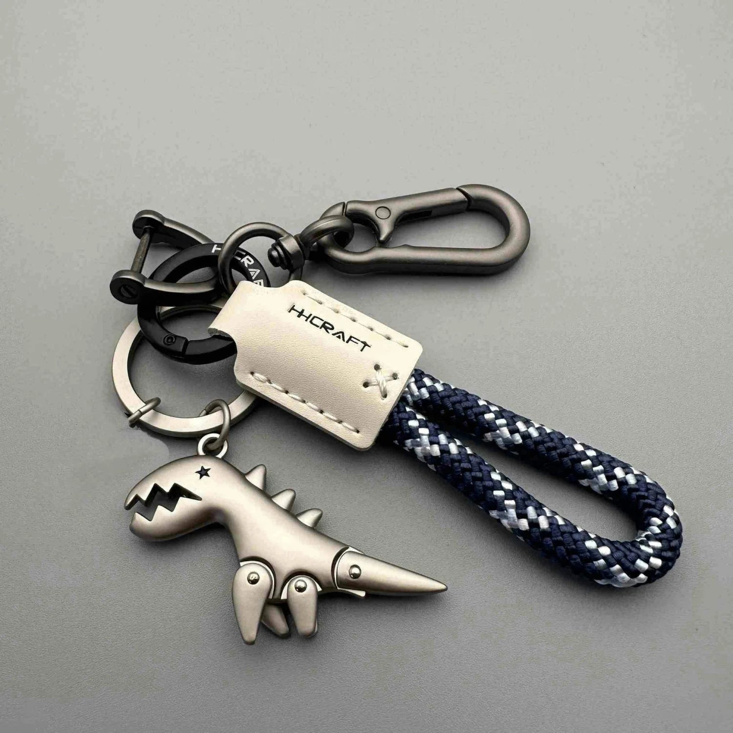 Leather Woven Keychain Metal Car Motorcycle Keyring Handbag Pendant Gift
