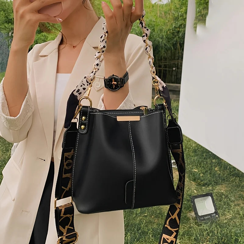 Women Bucket Shoulder Bag Large Capacity Chain Crossbody Daily Bag