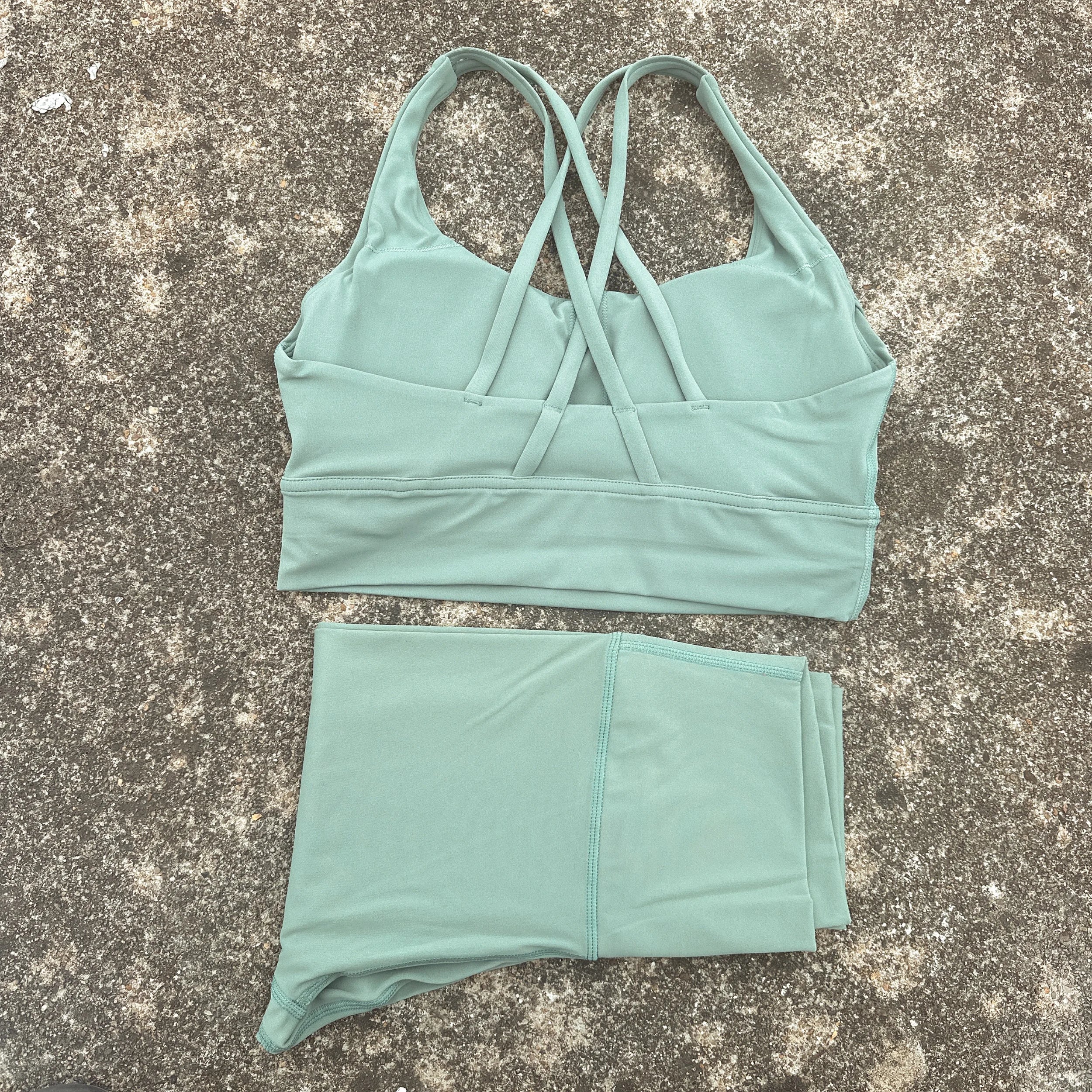 Solid Color Gym Fitness Set Sports Bra High Waist Leggings Compression Yoga Outfit