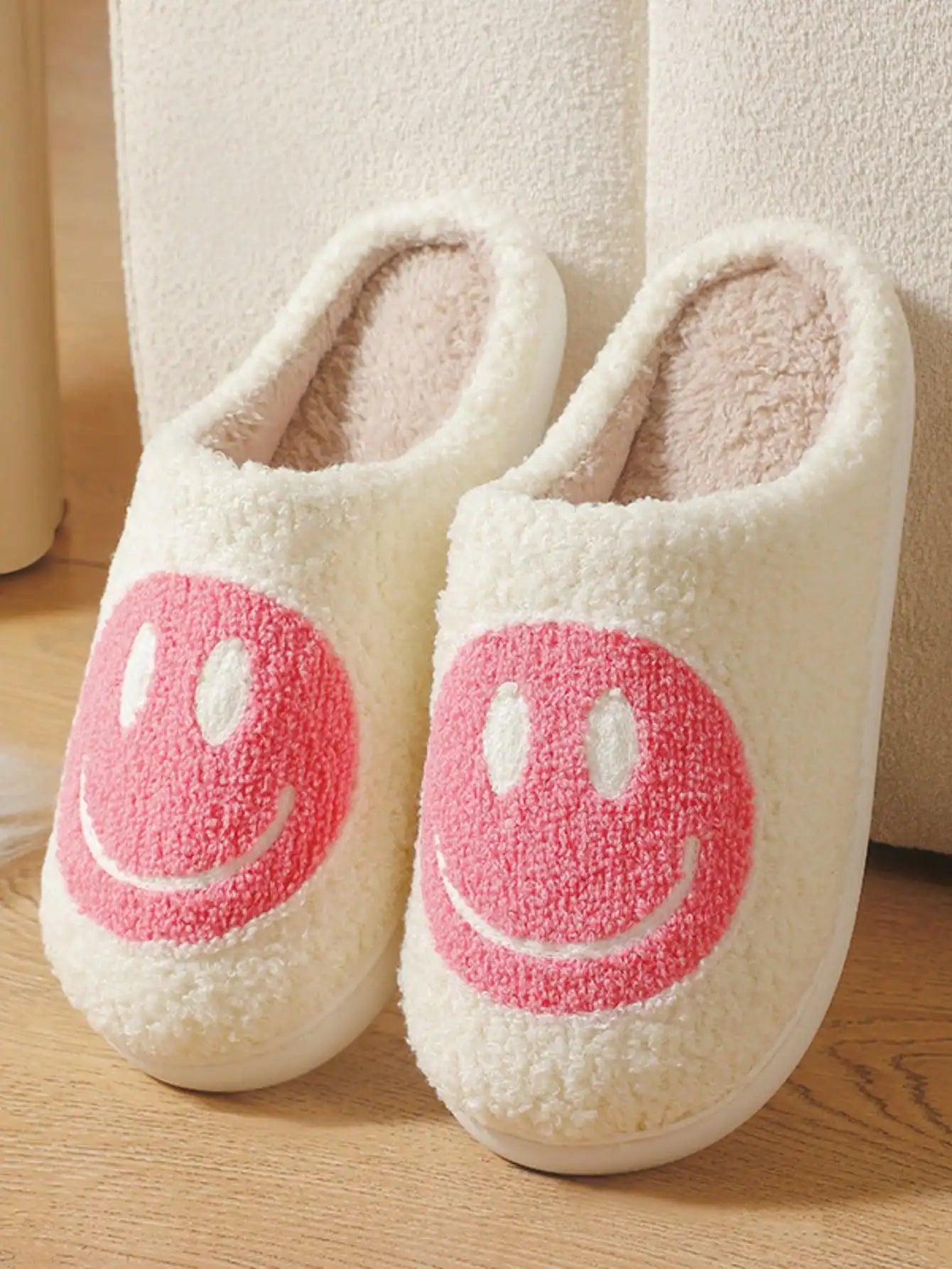Cute Cartoon Plush Slippers Winter Warm Soft Indoor Home Shoes Non-Slip Thick Sole Cozy House Slippers for Women & Kids