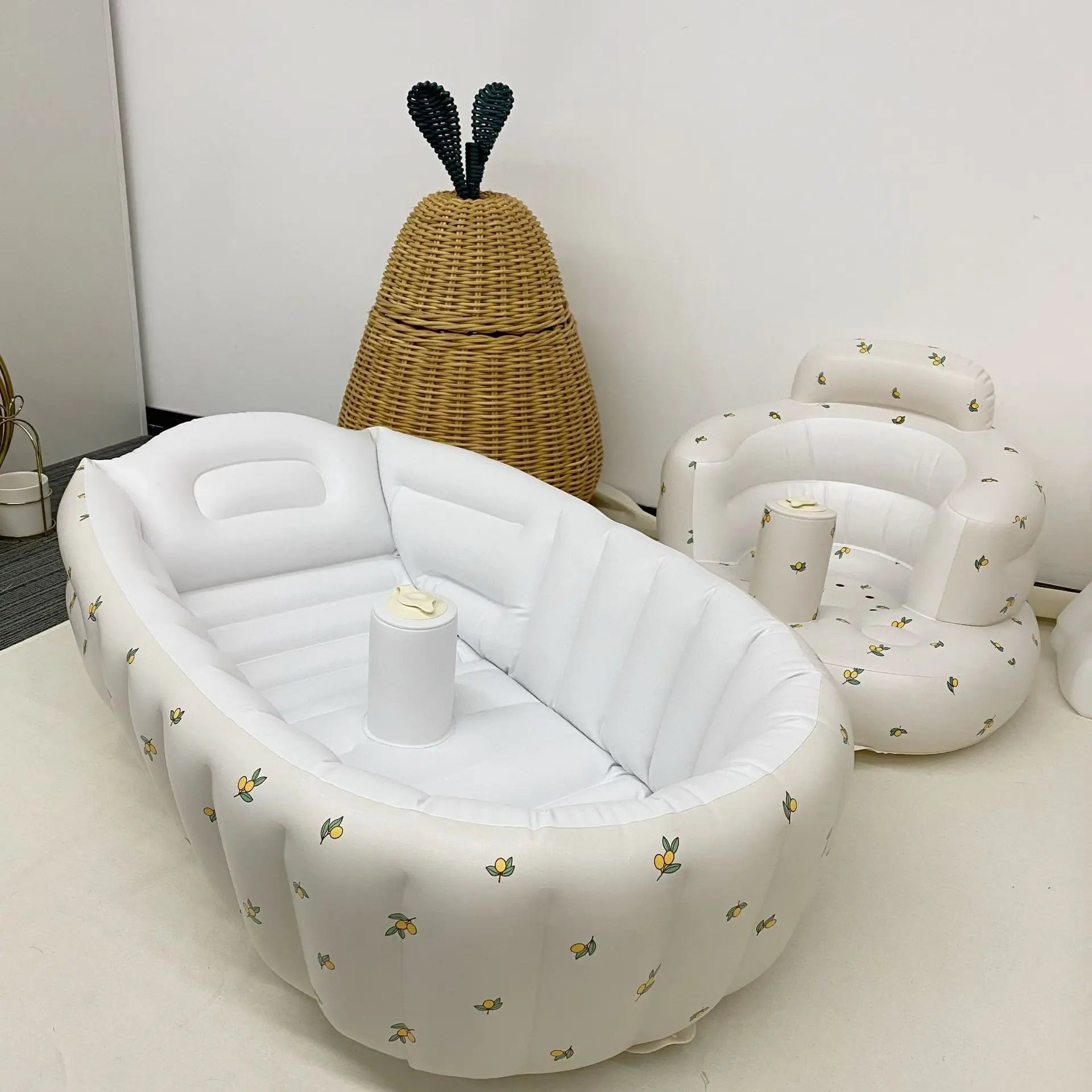 Inflatable Baby Swimming Pool Portable Animal Bathtub Newborn Kids Outdoor Tub