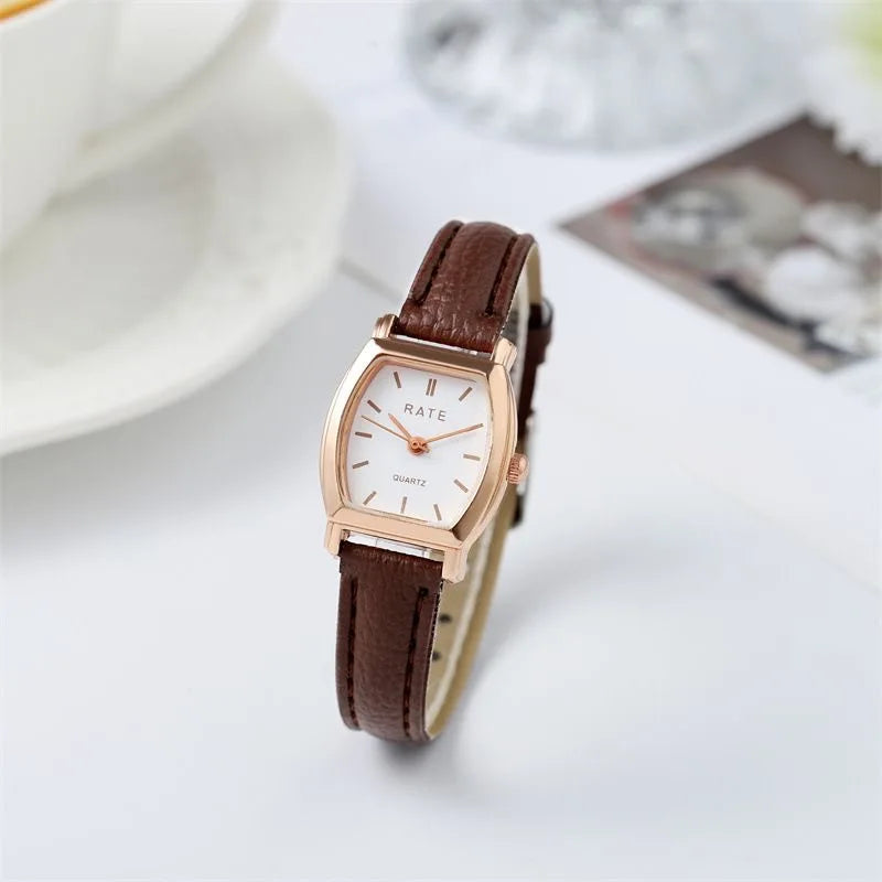 Women Quartz Leather Strap Fashion Wrist Watch