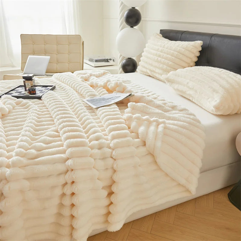 Soft Fluffy Throw Blanket 250GSM Warm Striped Bed Blanket for Winter