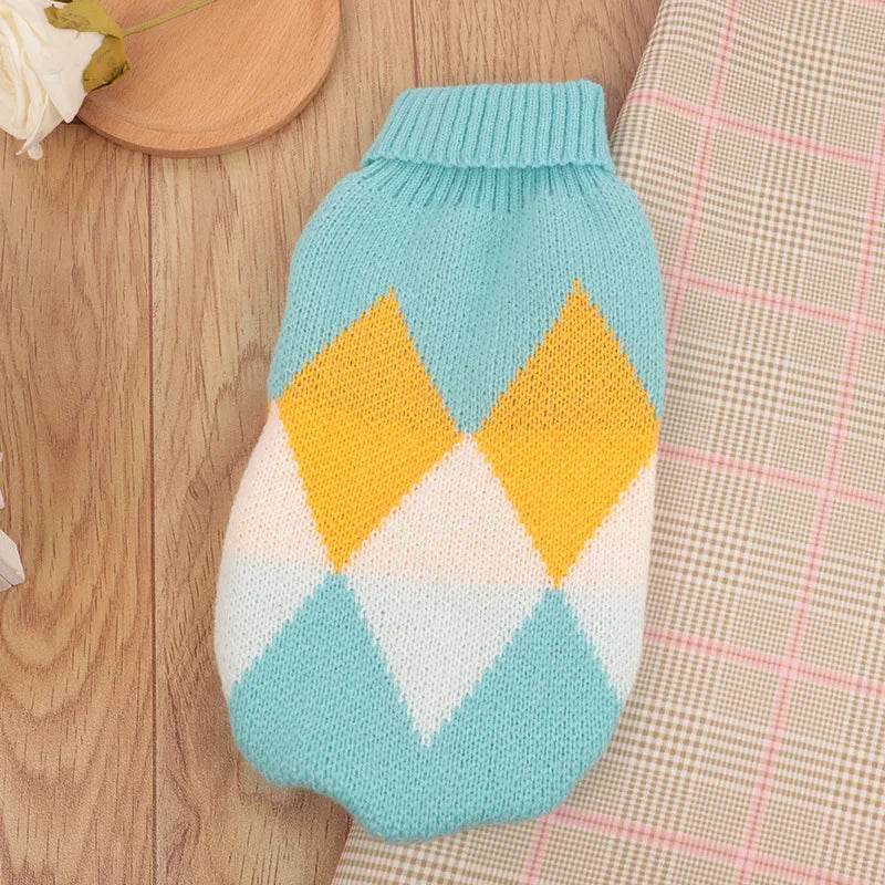 Winter Cat Sweater Vest – Fashion Warm Clothing for Sphynx Cats & Pets