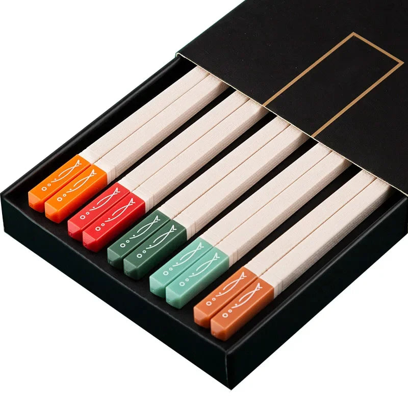 5 Pairs Japanese Non Slip Chopsticks Reusable Sushi Chopsticks Set for Home Restaurant and Hotel