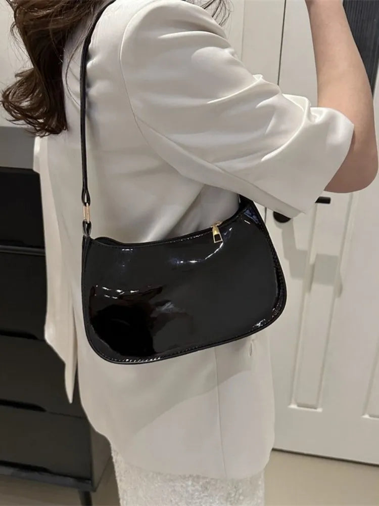 Women Nylon Crossbody Bag Fashion Mini Shoulder Bag Casual Underarm Bag Small Lightweight Messenger Bag