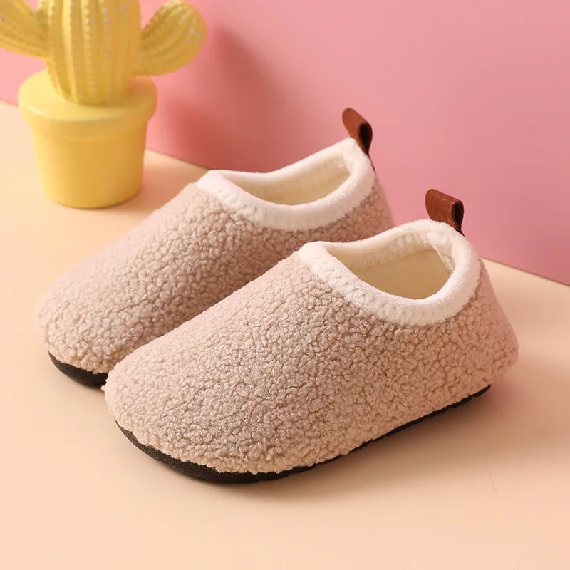 Kids Plush Slippers Warm Winter Indoor Shoes Soft Non-Slip Cozy Home Slippers for Boys and Girls
