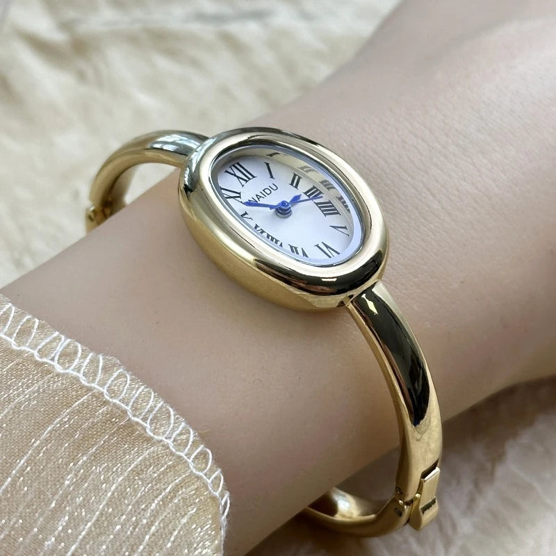 Ladies Gold Bracelet Watch Stainless Steel Small Dial Wristwatch