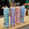 Cute Cartoon Water Bottle 750ml – Kids Leakproof Drinking Bottle with Straw for School, Travel & Gifts