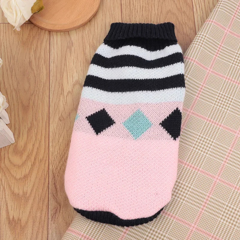 Winter Cat Sweater Vest – Fashion Warm Clothing for Sphynx Cats & Pets
