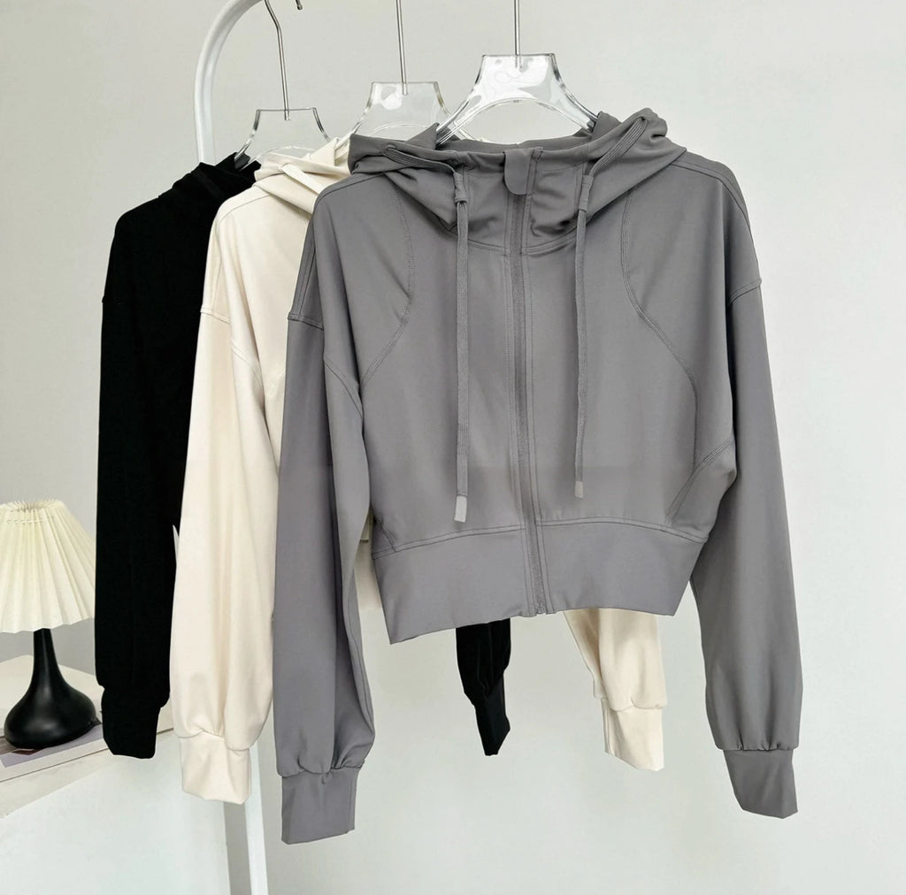 Women Hooded Running Jacket Lightweight Sportswear for Gym Yoga and Outdoor Running