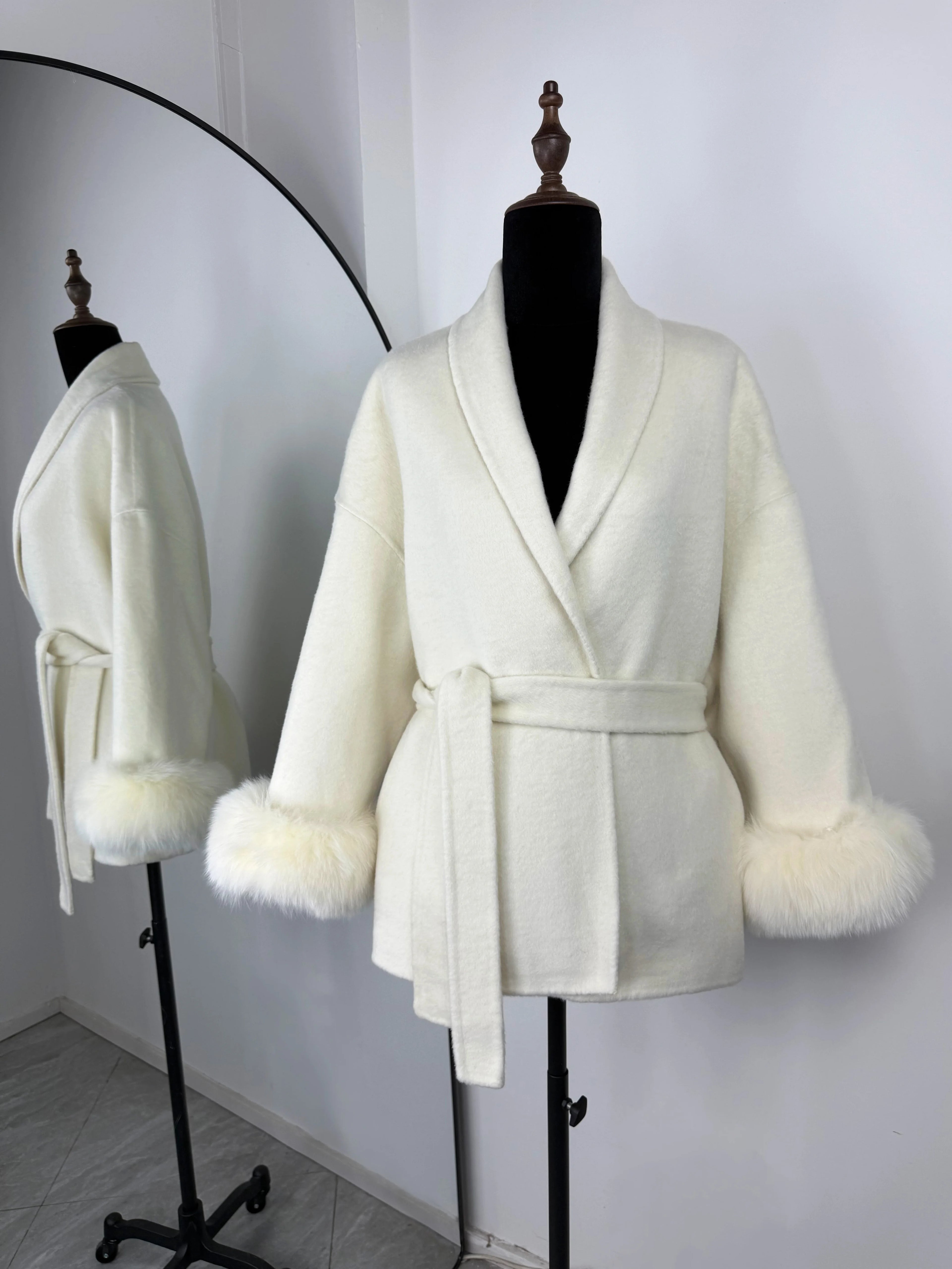 Women Wool Coat Faux Fur Collar Short Double Sided Elegant Jacket