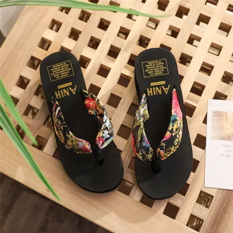 Women Platform Flip Flops Summer Beach Sandals