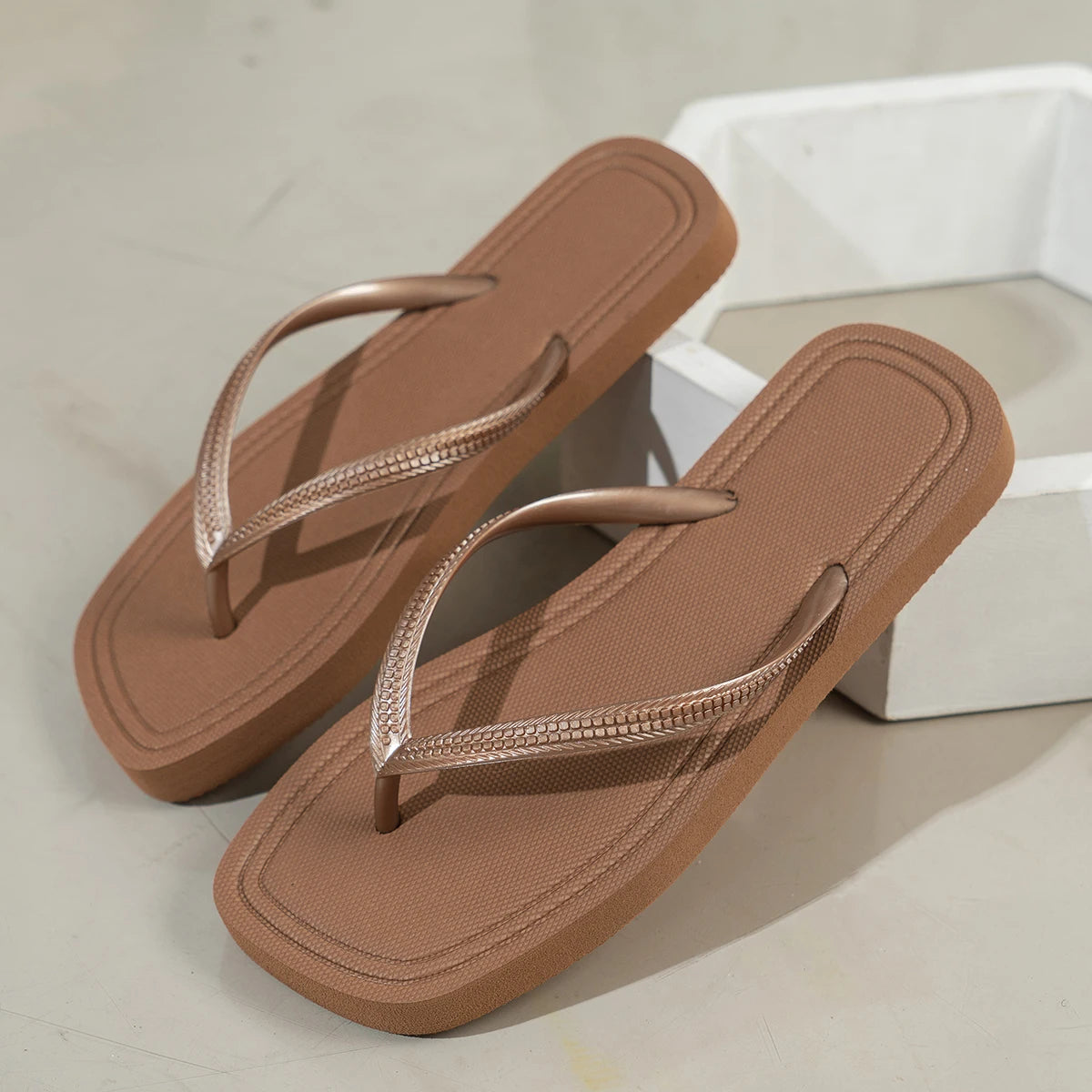 Women EVA Flip Flops Lightweight Non Slip Beach Flat Sandals