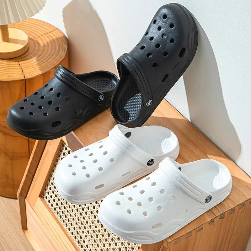 Men Closed Toe Sandals Lightweight Non Slip Garden Shoes