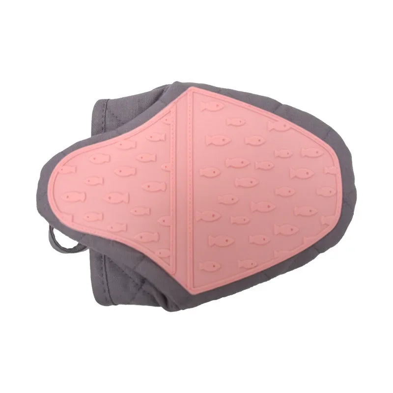 Quilted Oven Mitts with Silicone Grip