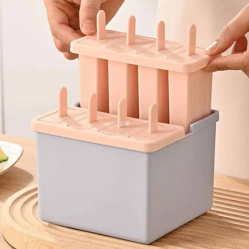 Popsicle Mold Ice Cream Maker Food Grade Frozen Ice Tray with Lid Homemade Ice Cream Mold