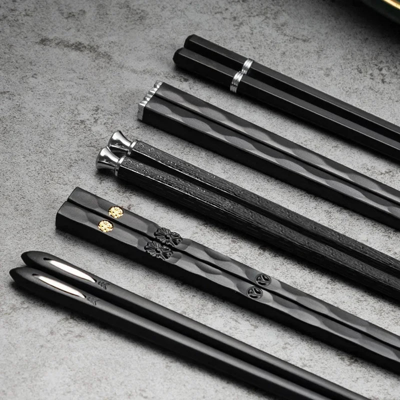 5 Pairs Japanese Non Slip Chopsticks Reusable Sushi Chopsticks Set for Home Restaurant and Hotel
