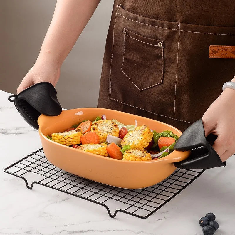 Heat Resistant Silicone Pinch Mitts – Mini Oven Grips for Kitchen Cooking