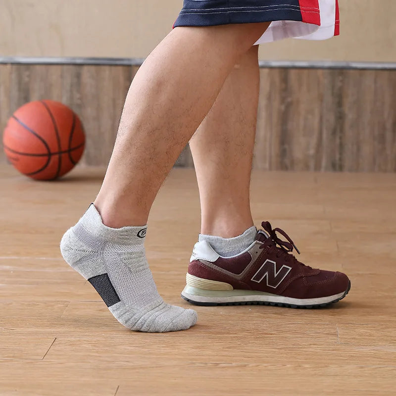 Men Compression Sports Socks High Elastic Breathable Basketball Cycling Running Tube Socks 1–3 Pairs