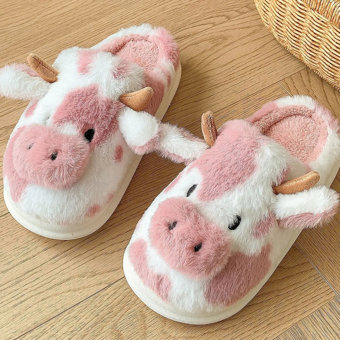 Cow Milk Fuzzy Slippers Women Winter Plush Soft Cozy Cartoon House Bedroom Shoes