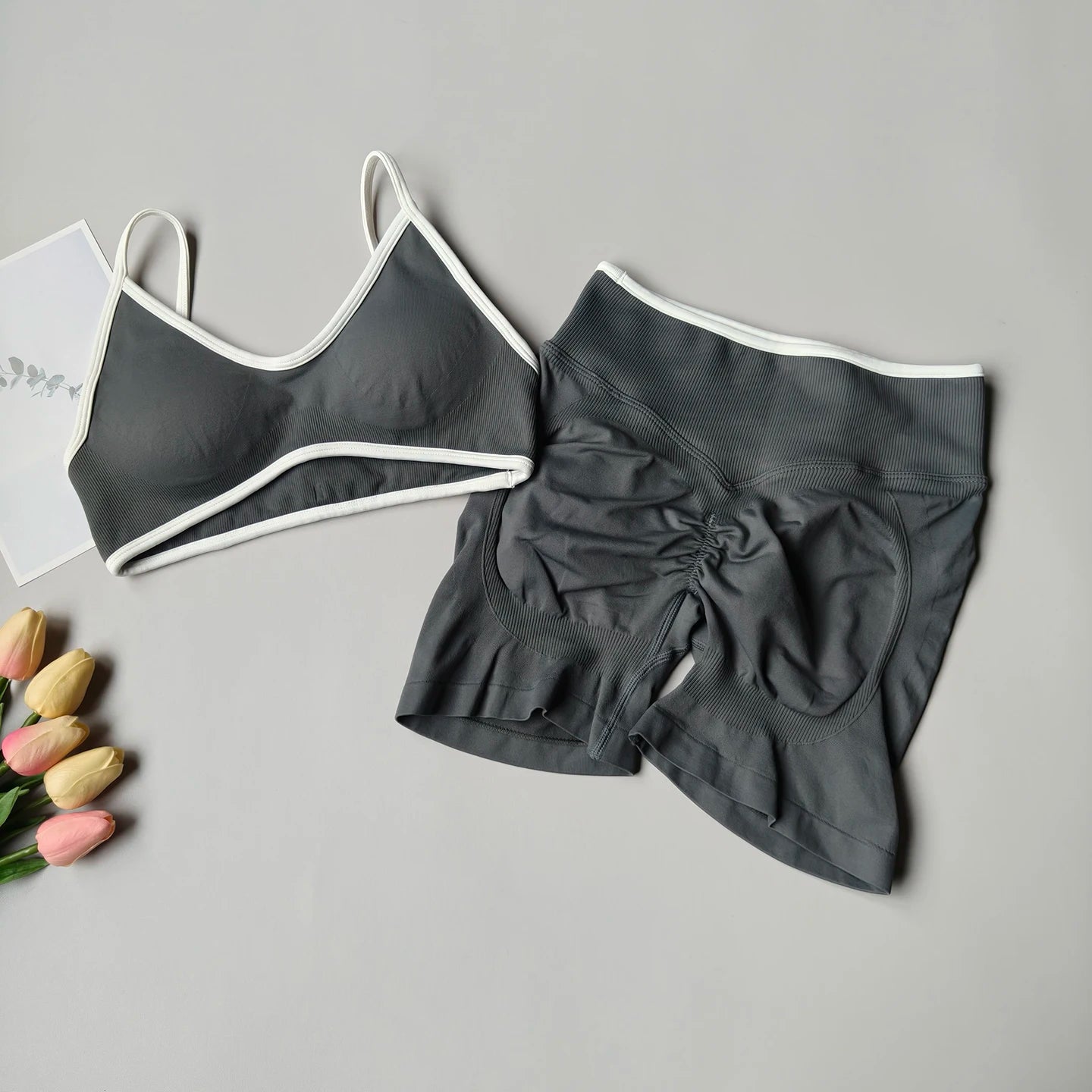 Peach Buttock Yoga Set Women Gym Seamless Suspender Bra High Waist Hip Lifting Shorts Fitness Set