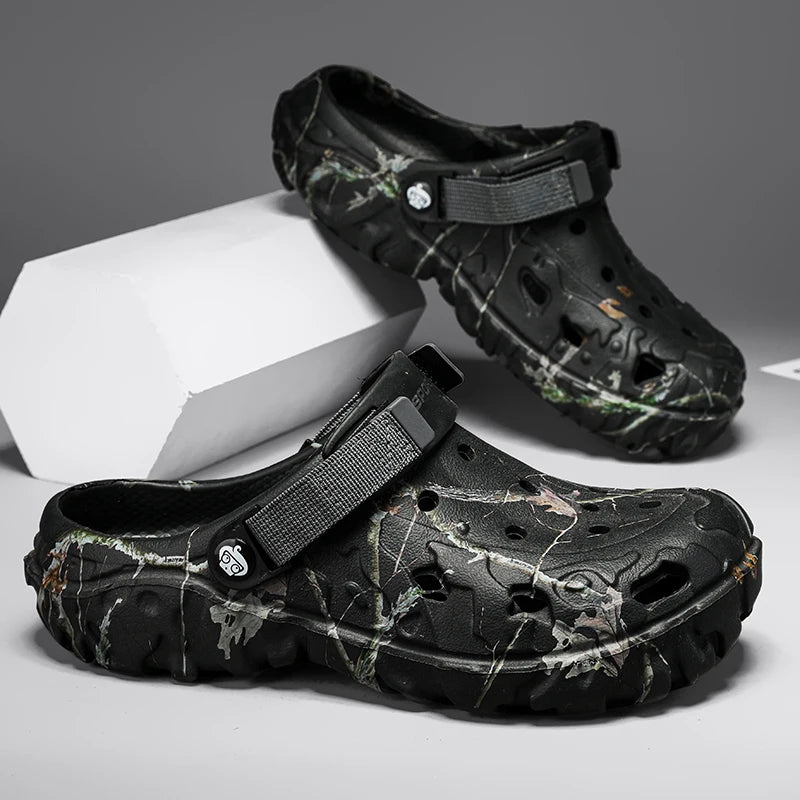 Men Camo Clogs Outdoor Garden Shoes Non Slip Lightweight Slip On Sandals Durable Beach Crocs Style